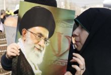 إيران: خامنئي يدعو بالمزيد من عمليات القمع والإعدام