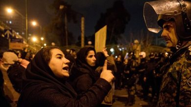 اندلاع تظاهرات ليلية في إيران بمسقط رأس مهسا أميني
