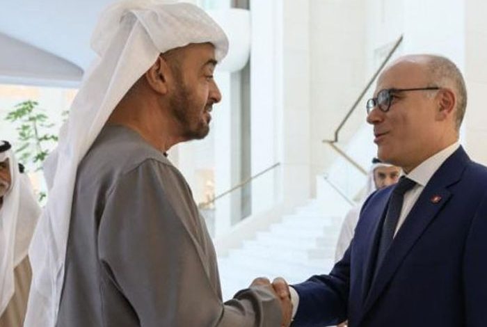 رئيس الإمارات يبحث مع وزير خارجية تونس العلاقات الثنائية وتعزيز التعاون