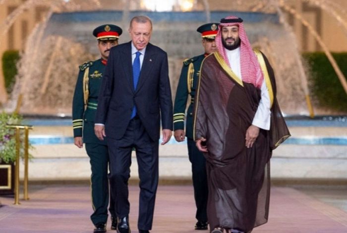 السعودية وتركيا تعزّزان تعاونهما في تصنيع المسيّرات