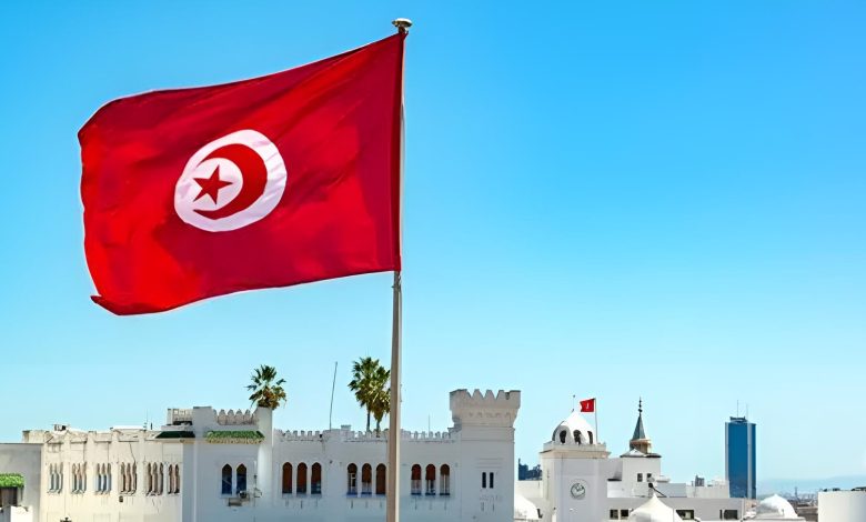 تونس تواجه تحديًا مفتوحًا مع الإخوان عبر وسائل التواصل الاجتماعي.