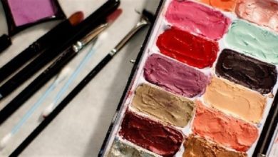 صناعة مستحضرات التجميل.. تأثرت بالأزمات الاقتصادية؟