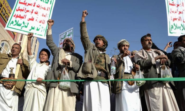 الحوثيون يستمرون في مخططاتهم الإرهابية بدعم من إيران