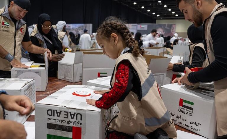 تراحم من أجل غزة.. الإمارات تقدم 550 طنًا من المواد الإغاثية في الأسبوع الثاني
