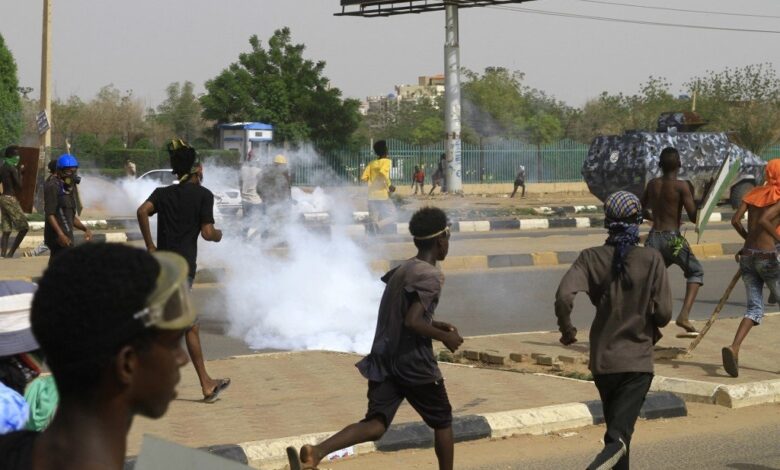 لإنهاء حالة الصراع.. لا بد من الضغط على كل الأطراف للوصول إلى اتفاق نهائي بالسودان