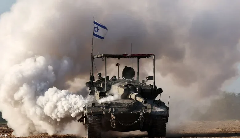 إسرائيل تبني منطقة عازلة على طول حدود غزة