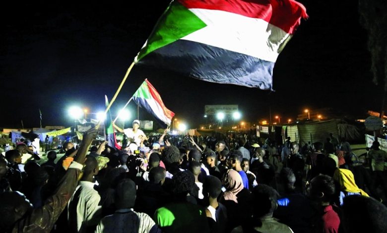 مخططات الإخوان لإسقاط السودان بمستنقع الفوضى