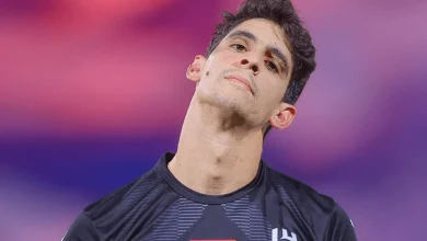 ياسين بونو يكشف كواليس رحيله عن إشبيلية
