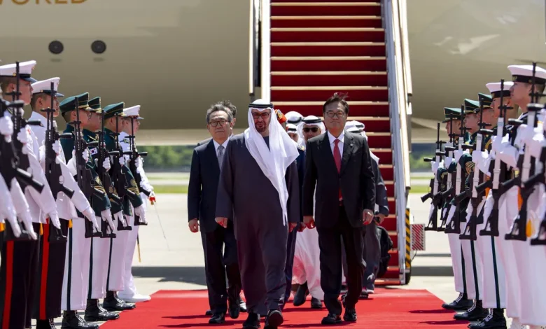 دلالات زيارة رئيس الإمارات لكوريا الجنوبية