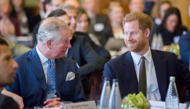 هاري «لن يلتقي» تشارلز خلال زيارة بريطانيا.. لماذا؟