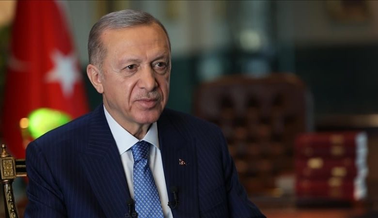الرئيس التركي يطرح منهجا دراسيا يمهّد لأسلمة التعليم