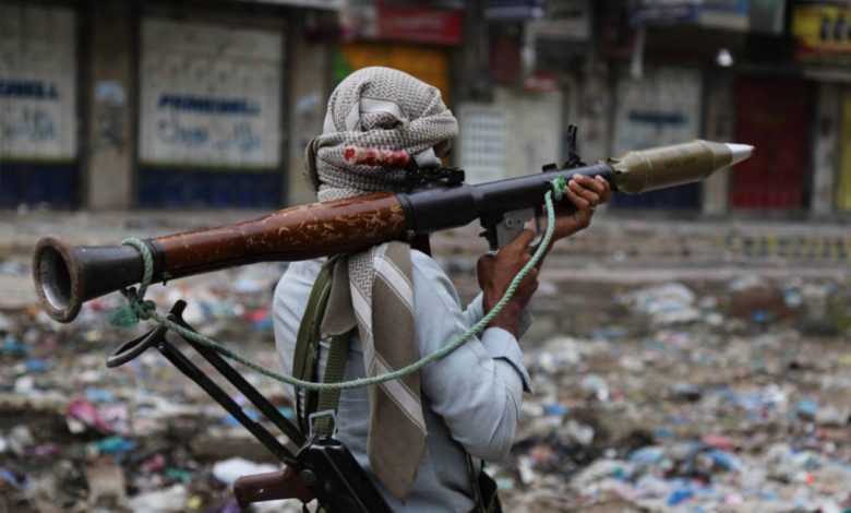 سلاح الإخوان في اليمن للسيطرة على البلاد اقتصاديًا