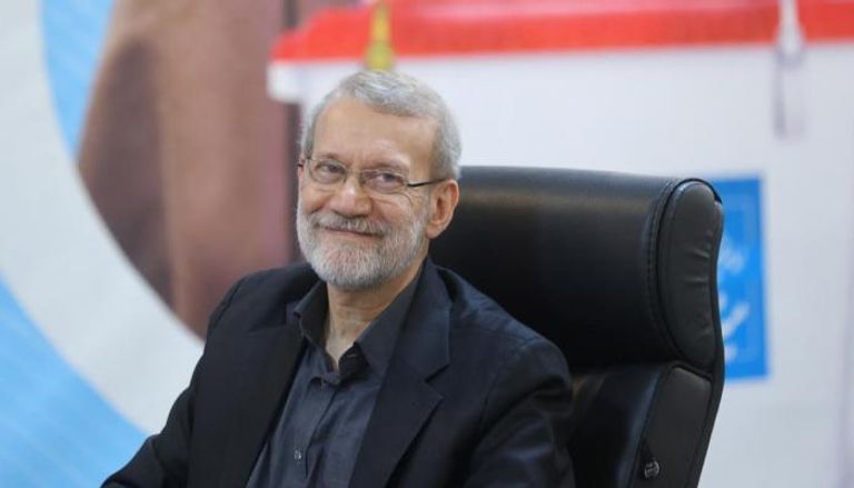 لاريجاني يدخل سباق الرئاسة الإيرانية