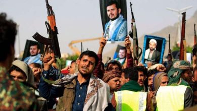 الحوثيون يهددون باستهداف السعودية