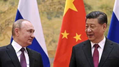 الصين تدعو القوى العالمية إلى مساعدة روسيا وأوكرانيا على استئناف الحوار