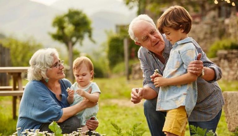 أسباب خفية وراء السلوكيات غير المنطقية لكبار السن