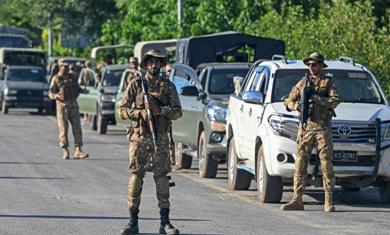 نجاة أفراد من العائلة القطرية المالكة من تفجير في باكستان