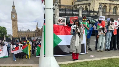 مسيرة غاضبة في قلب لندن تندد بالانتهاكات الكيميائية للجيش في السودان