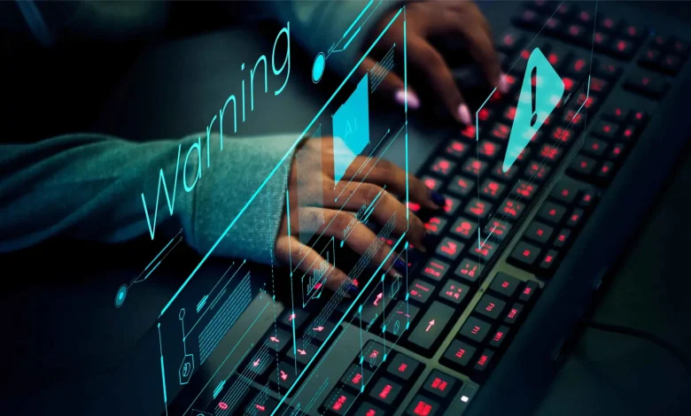 عبر تطبيقات وهمية ورسائل مزيفة.. هكذا خدعت الشبكة ضحاياها