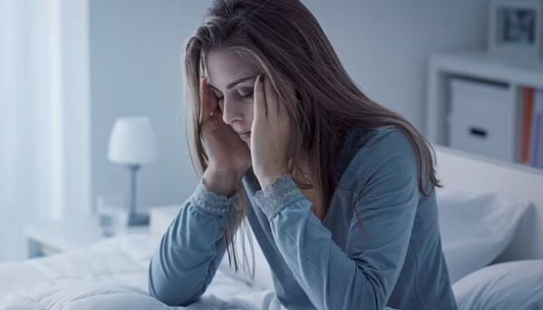علامة صباحية لا يجب تجاهلها.. هل ترتبط صحوتك المبكرة بمرض صامت؟
