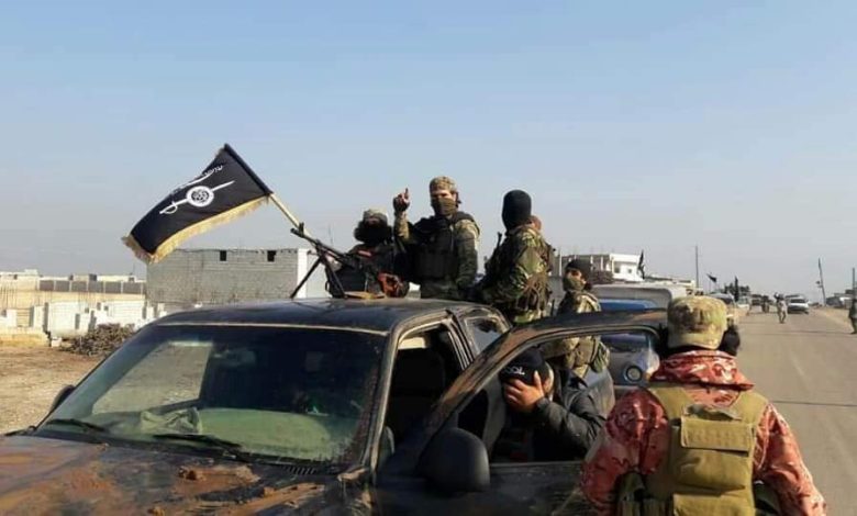 العداء يعود بين داعش وتحرير الشام.. المعركة تنتقل لما بعد الأسد