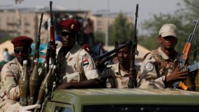 صراع الكواليس في الجيش السوداني.. من يتحكم بمن؟