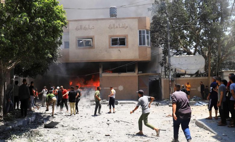 ضربة إسرائيلية تودي بحياة قائد في حركة المجاهدين وعشرات من عائلته