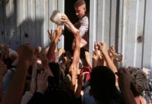 كسرة خبز تتحوّل إلى رصاصة.. غزة تودّع أبًا لـ6 بنات