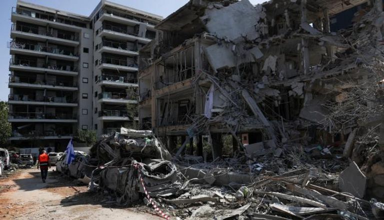 هجوم إيراني بـ4 دفعات صاروخية يُربك الجبهة الداخلية الإسرائيلية