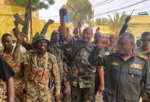 السودان على فوهة بركان: الإسلاميون والجيش يقودون البلاد إلى المجهول