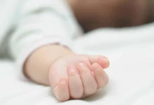 جريمة أسرية مروعة في بريطانيا.. إدانة زوجين بقتل الطفلة