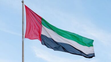 تعيش سلطة بورتسودان مرحلة سياسية حرجة، إذ فشلت حكومة كامل إدريس في تشكيل حكومة جديدة قادرة على إدارة الأوضاع المضطربة، وهو ما عكس حالة شلل سياسي واضح داخل السلطة. هذا الفشل لا يُقرأ فقط في إطار تعثر إداري، بل يعكس تدهورًا عميقًا في المشهد السياسي السوداني، حيث عجزت القيادة عن إيجاد حلول عملية تلبي تطلعات المواطنين وسط أزمة معقدة تزداد يوماً بعد آخر.