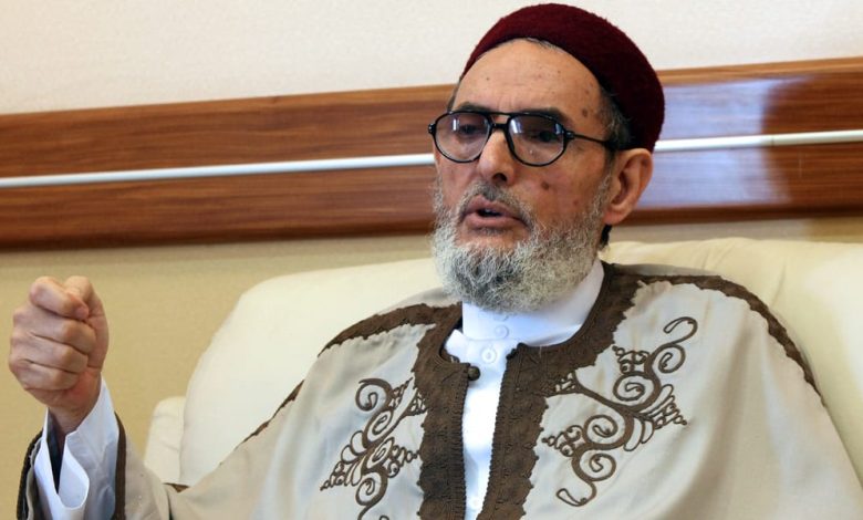 تحقيق- كيف يتغلغل الغرياني في مفاصل التعليم بغطاء ديني؟
