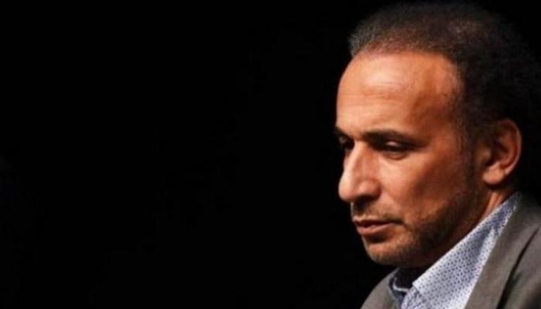حفيد مؤسس الإخوان.. تثبيت قرار حبس طارق رمضان بسويسرا
