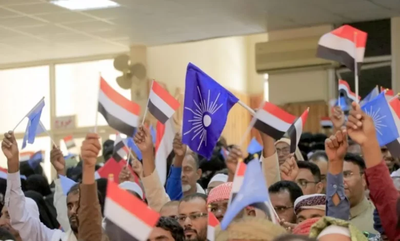 نهب، فساد، وتجاهل للشعب.. حصيلة حكم الإصلاح الإخواني