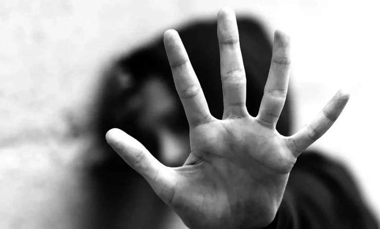 أردني في قبضة الأمن المصري بعد اتهامه باستدراج قاصر