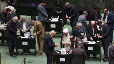 إيران.. أصوات برلمانية تدعو لإعادة النظر في العقيدة النووية