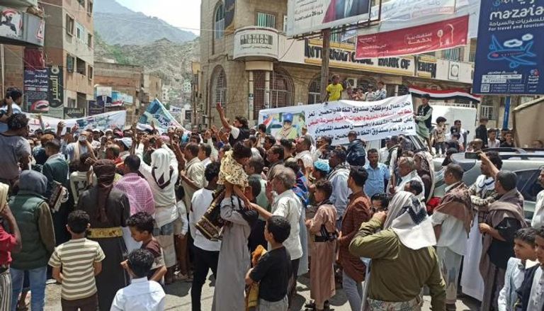 اغتيال ناشط يمني في تعز.. الانتفاضة الشعبية ضد الإخوان تتصاعد