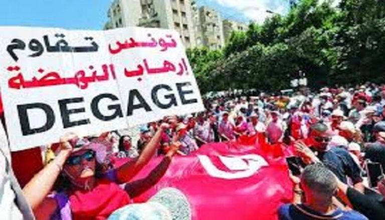 الإخوان يعيدون الفوضى إلى معاقلهم القديمة عبر المدارس