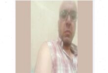 وزارة التعليم المصرية تحقق في اعتداء طالب على معلمه بالمدرسة