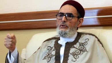 أموال الفتنة.. تمويلات الإخوان تفجّر صراع النفوذ بين مفتي ليبيا وحلفائه