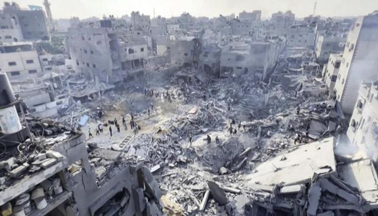 بريطانيا ترسل قوات محدودة للمشاركة في مراقبة تنفيذ اتفاق سلام غزة