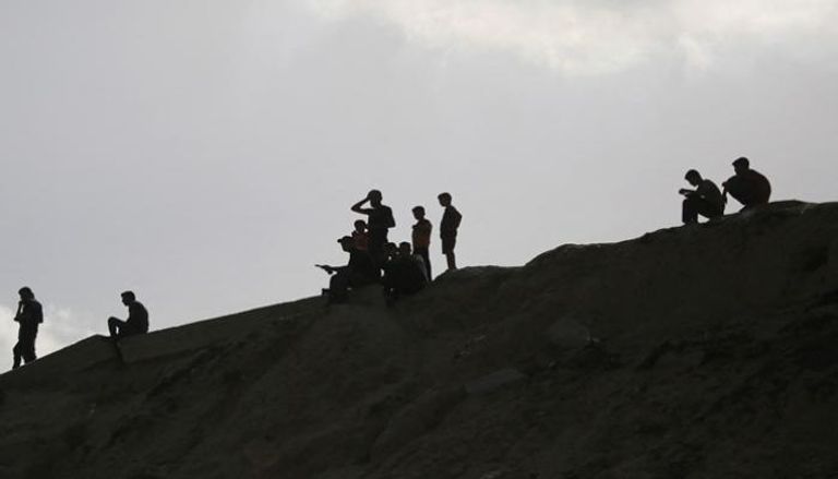 عمليات إنقاذ متواصلة وسط دمار واسع وانقطاع الاتصالات في بعض المناطق