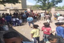 فوضى الإخوان في تعز.. مسلحون يقتحمون مدرسة ويصيبون طلاباً بالرصاص