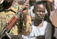 السودان بين نفوذ السلاح وغياب الدولة: لماذا يخشى الجميع عودة الإدارة المدنية؟