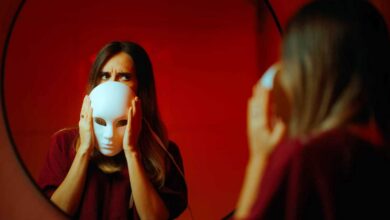 النرجسية تحت المجهر.. حدود العلاج وإمكانات التغيير الذاتي