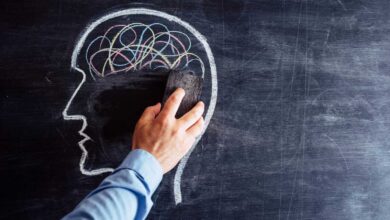 باحثون: فيتامين واحد قد يكون سرّ الحفاظ على ذاكرة قوية مع التقدم في العمر