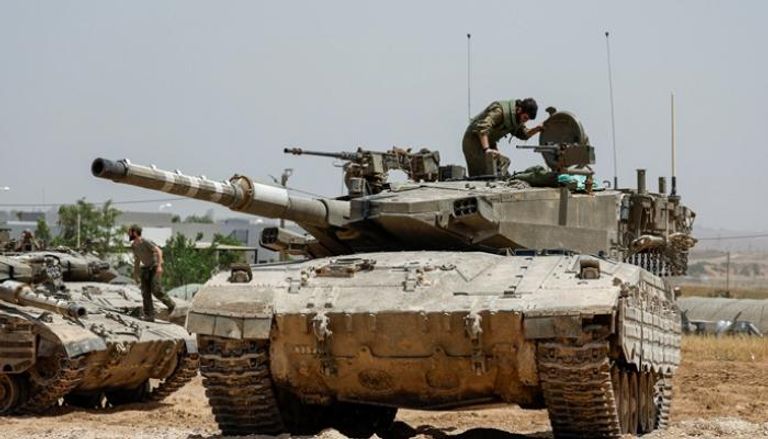 بين الجدار والاتهامات… إسرائيل تبرر حادث استهداف اليونيفيل وتتهم سوء الفهم