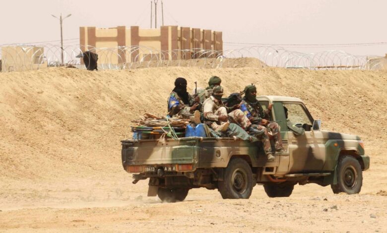 تصاعد الإرهاب في الساحل الأفريقي.. الفراغ الأمني يمكّن الجماعات المتطرفة