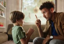 عقاب بلا قسوة.. كيف تزرع في طفلك الانضباط لا الخوف؟